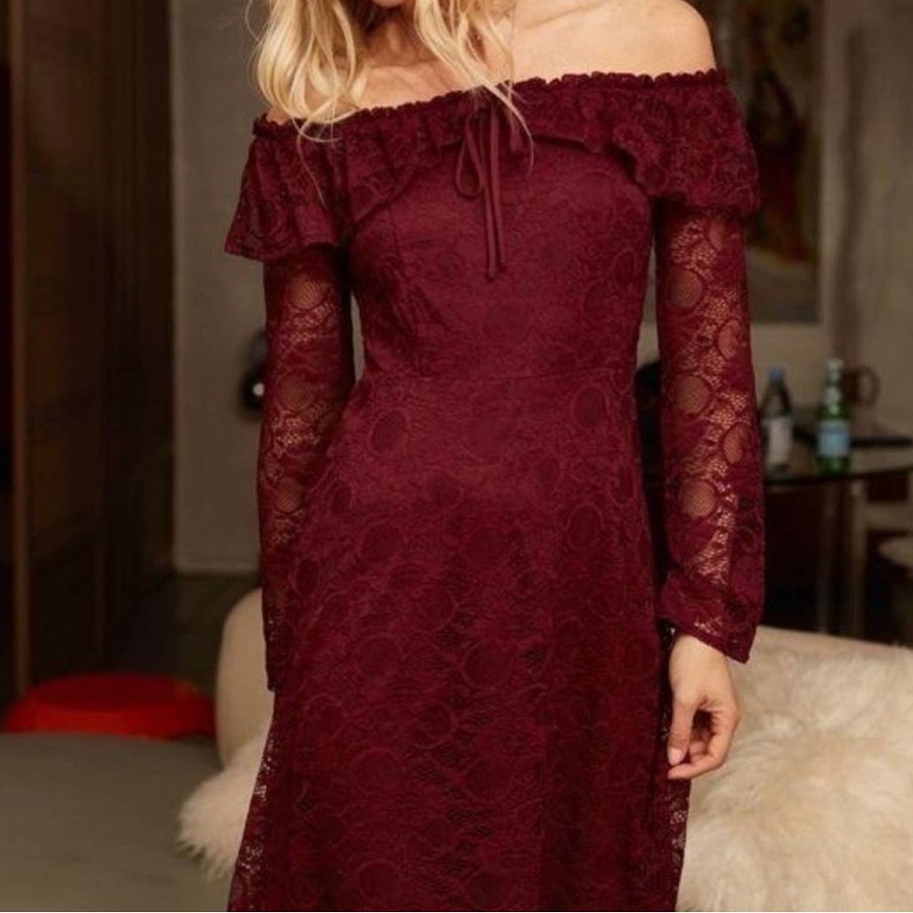 Promesa burgundy Lace Off-Shoulder Dress 🆕